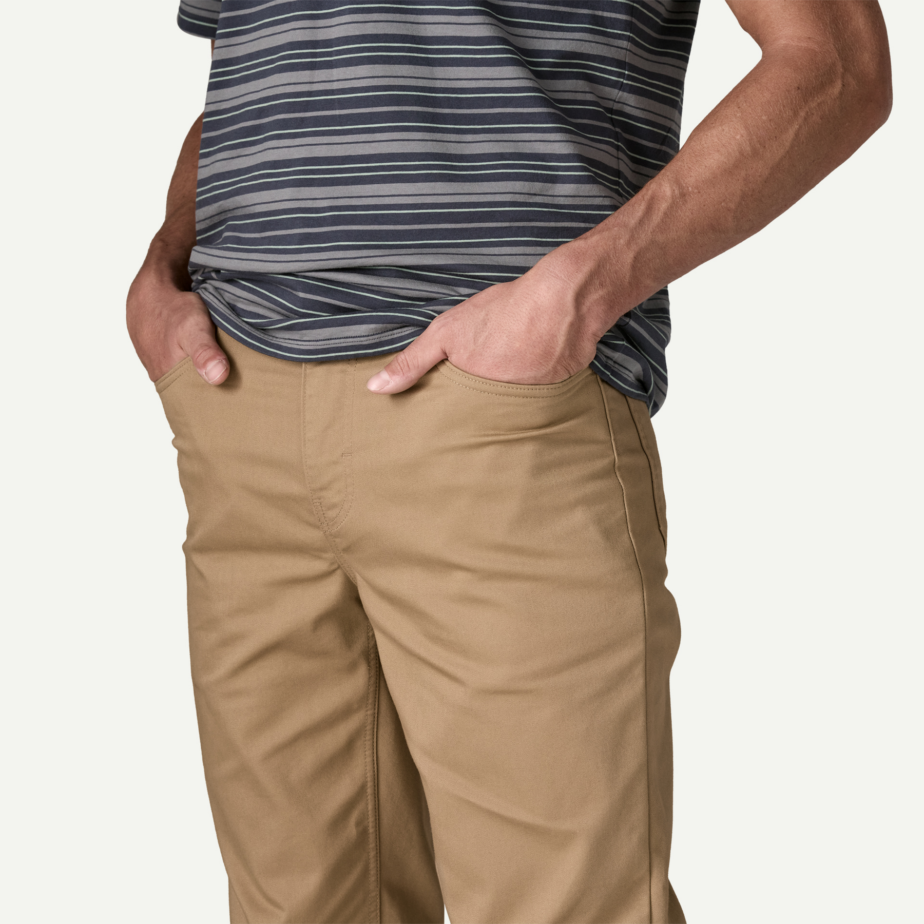 Men's Twill Traveler 5-Pocket Pants - Short - Image 5