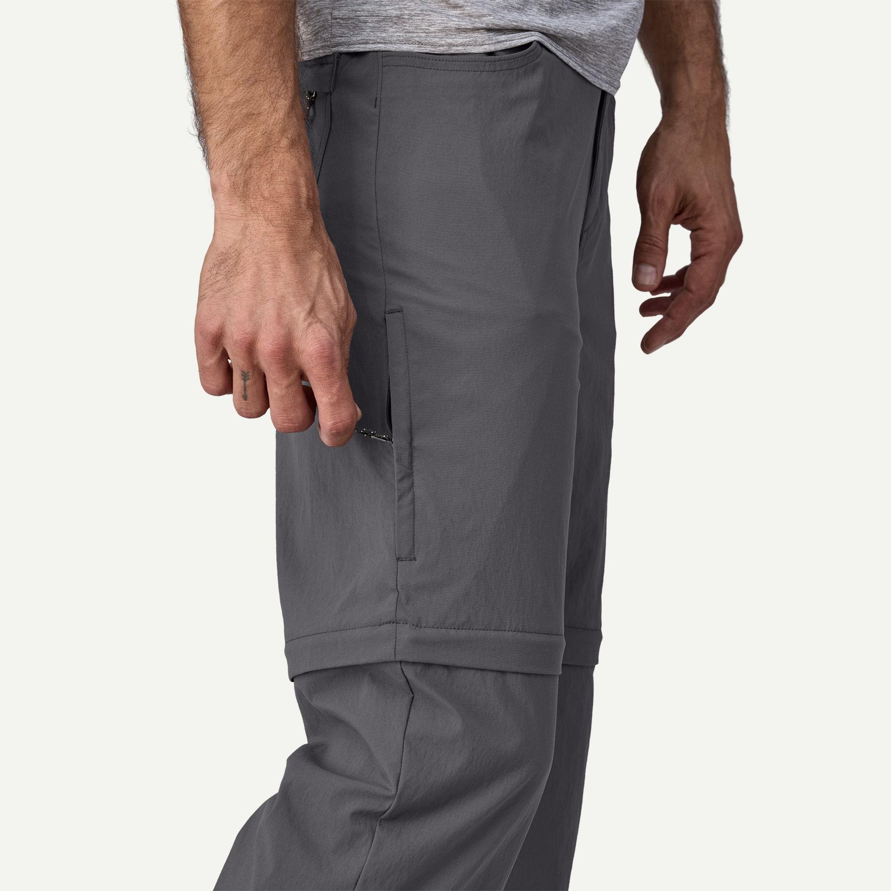 Men's Quandary Convertible Pants - Image 10