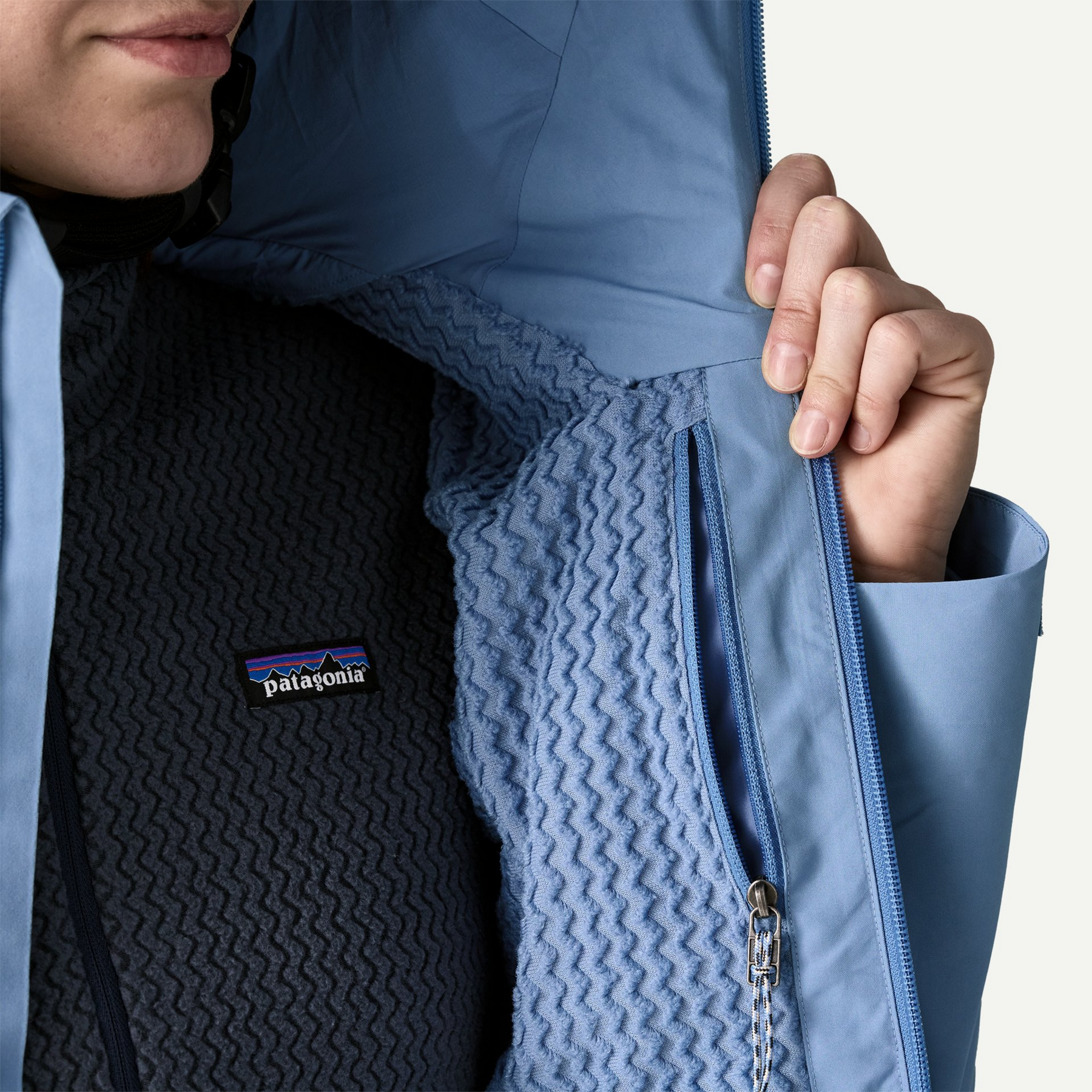 Women's Storm Shift Jacket - Image 8