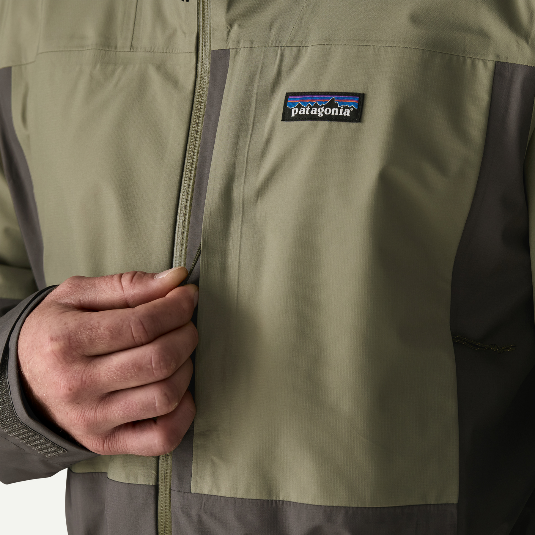 Men's Boulder Fork Rain Jacket - Image 4