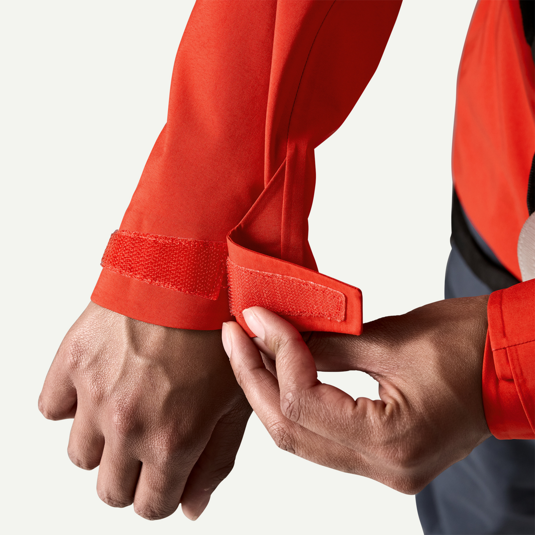 Women's Pluma PRO Jacket - Image 6