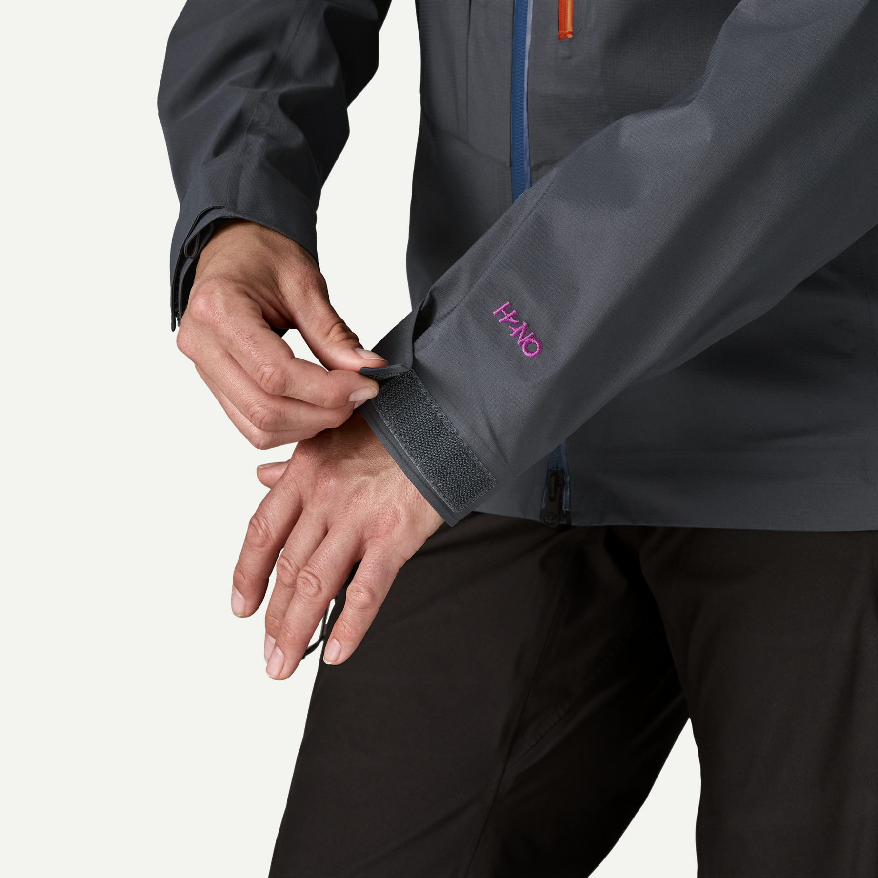 Women's M10 Storm Jacket - Image 8
