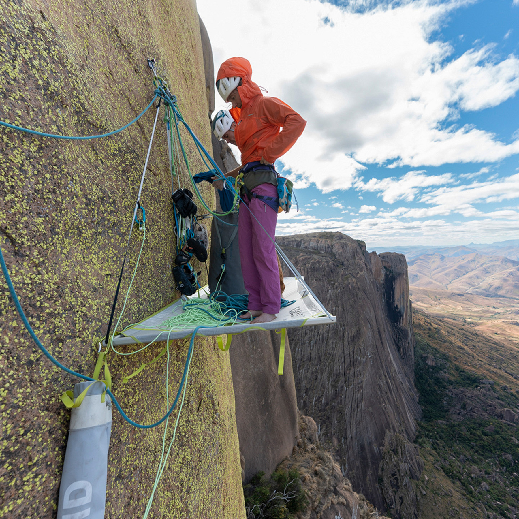 Women's Free Wall Pants - Image 17