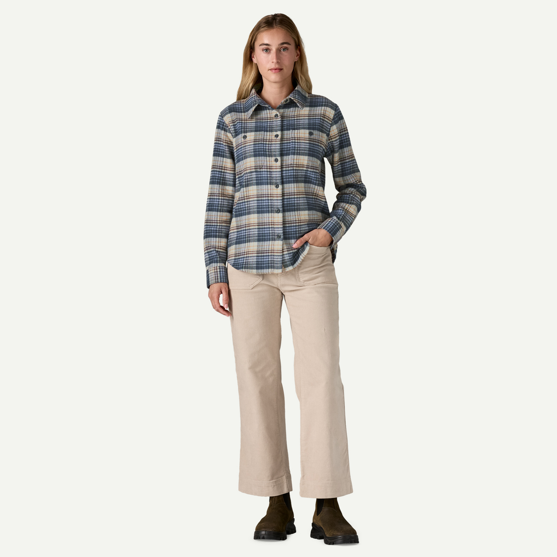 Women's Fjord Flannel Shirt - Image 4