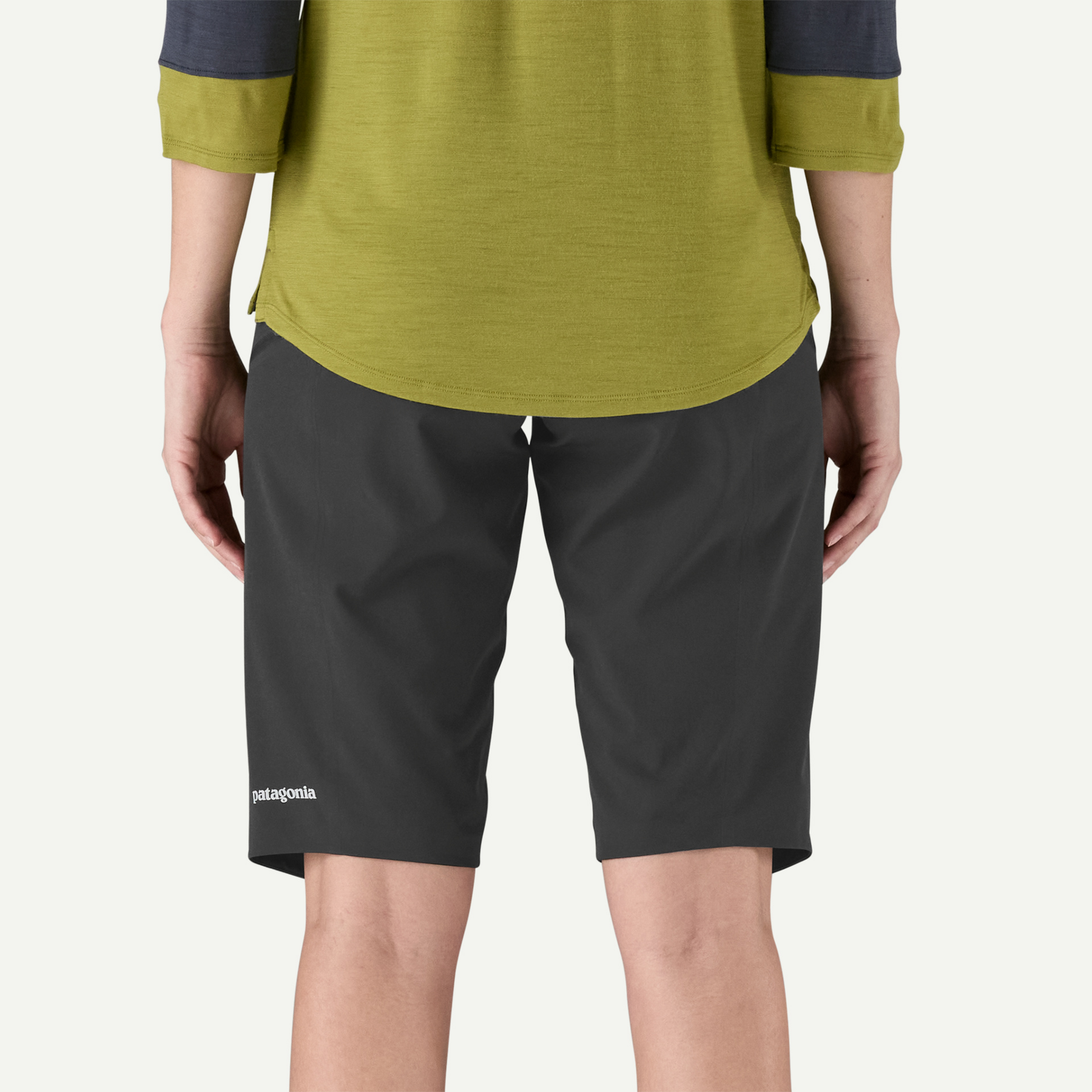 Women's Dirt Roamer Bike Shorts - Image 3