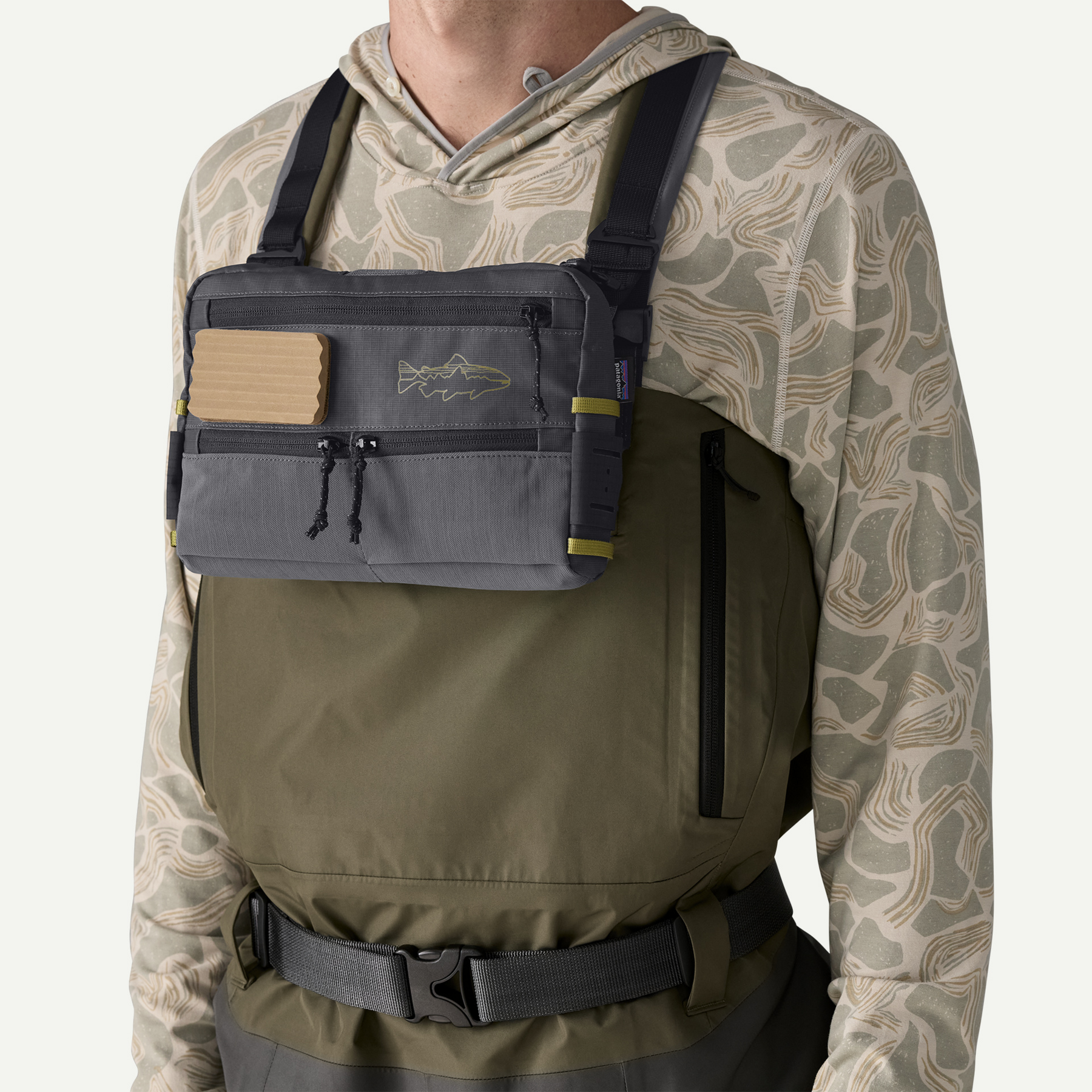 Stealth Switch Fishing Pack 3L - Image 2